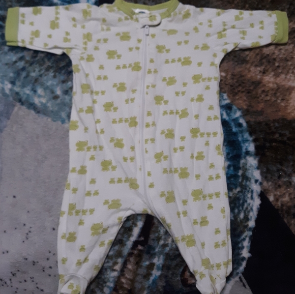 Newborn sleepers - Picture 2 of 4